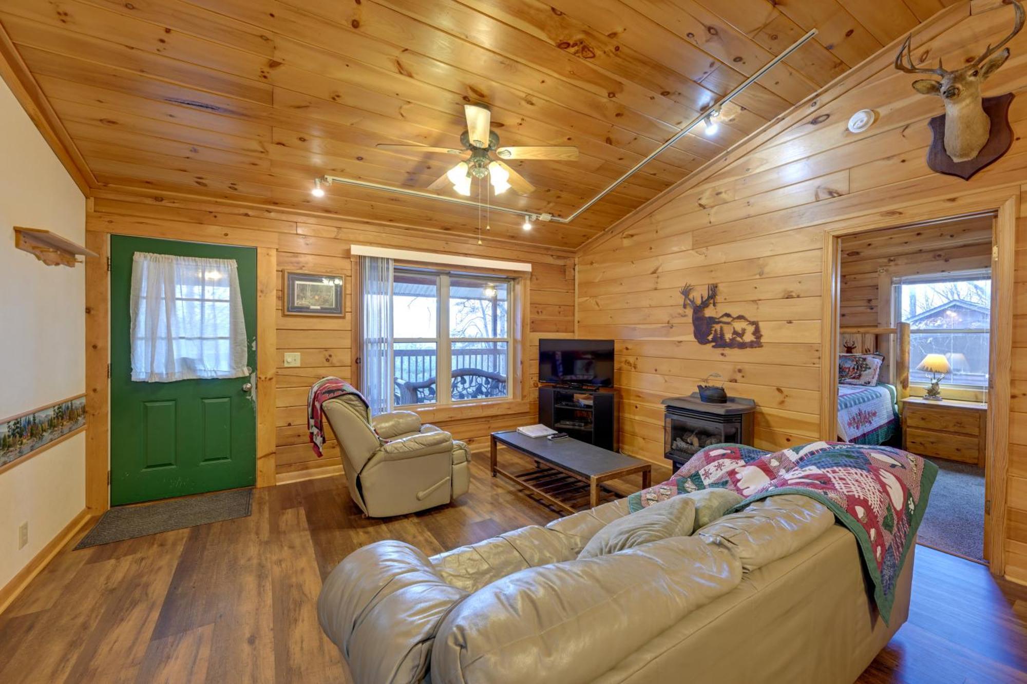 Cozy Deer Glen Cabin With Private Hot Tub And Porch! Bryson City Εξωτερικό φωτογραφία