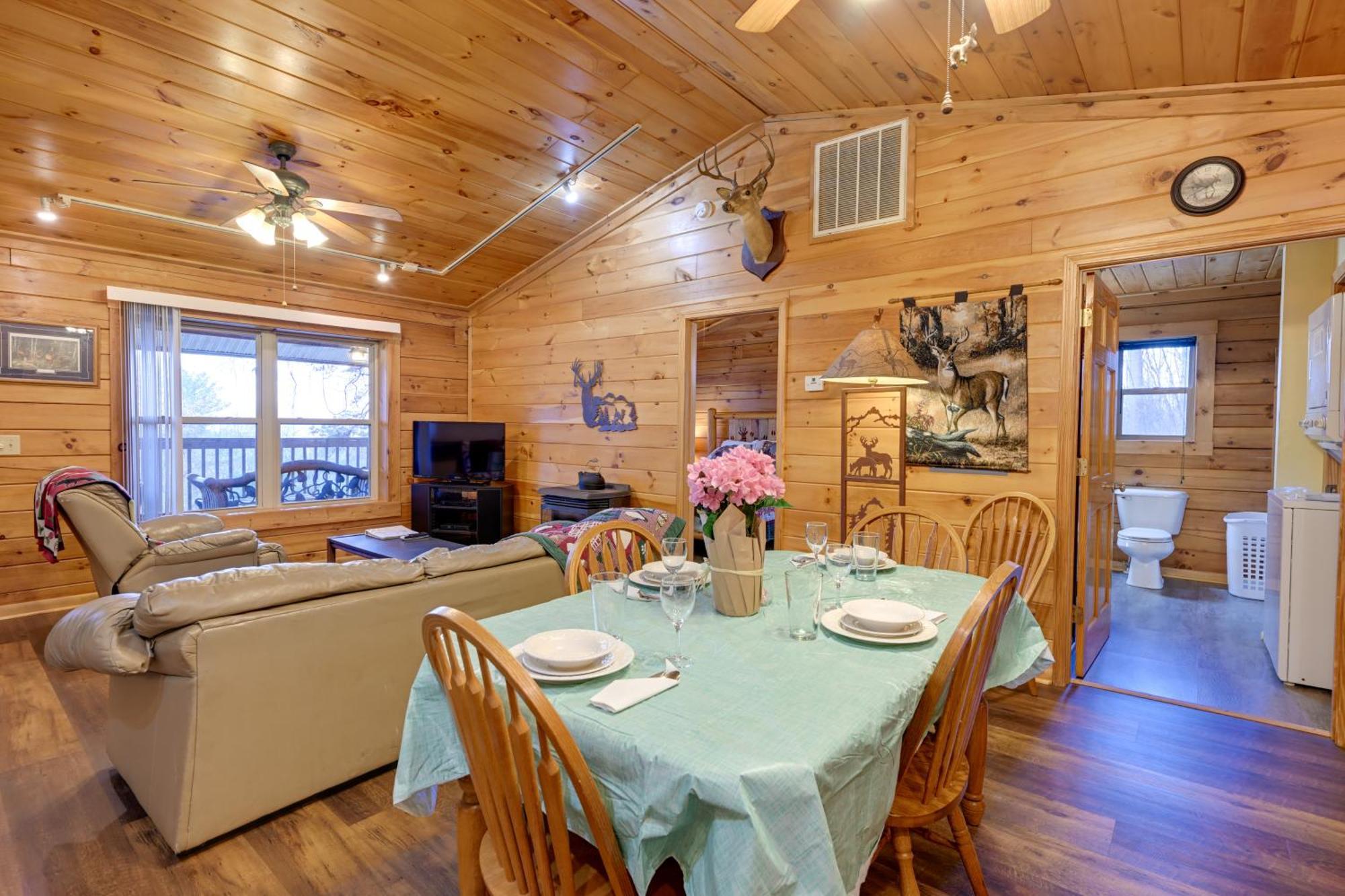Cozy Deer Glen Cabin With Private Hot Tub And Porch! Bryson City Εξωτερικό φωτογραφία