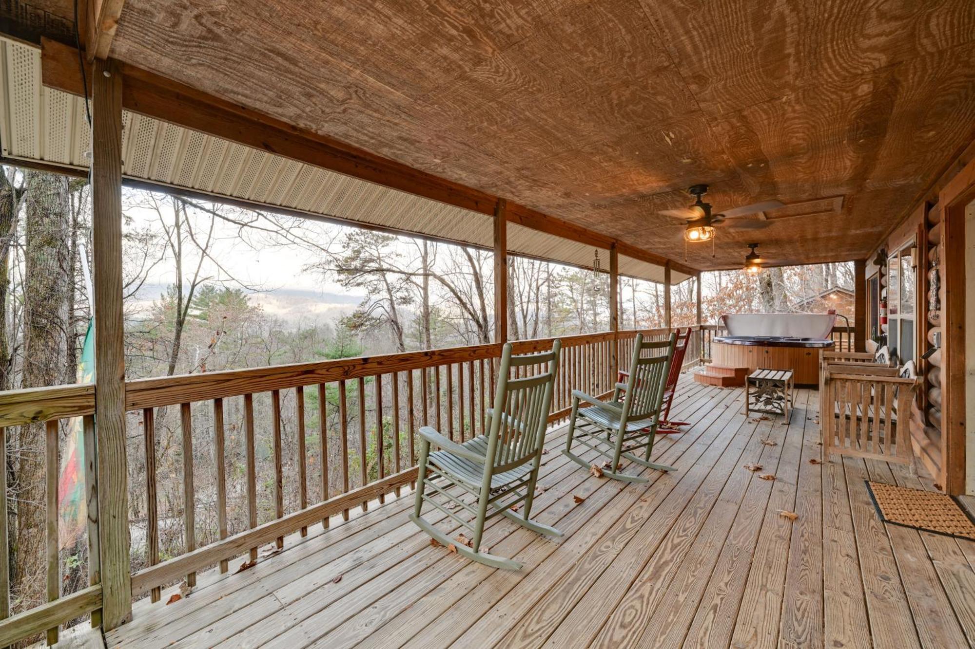 Cozy Deer Glen Cabin With Private Hot Tub And Porch! Bryson City Εξωτερικό φωτογραφία