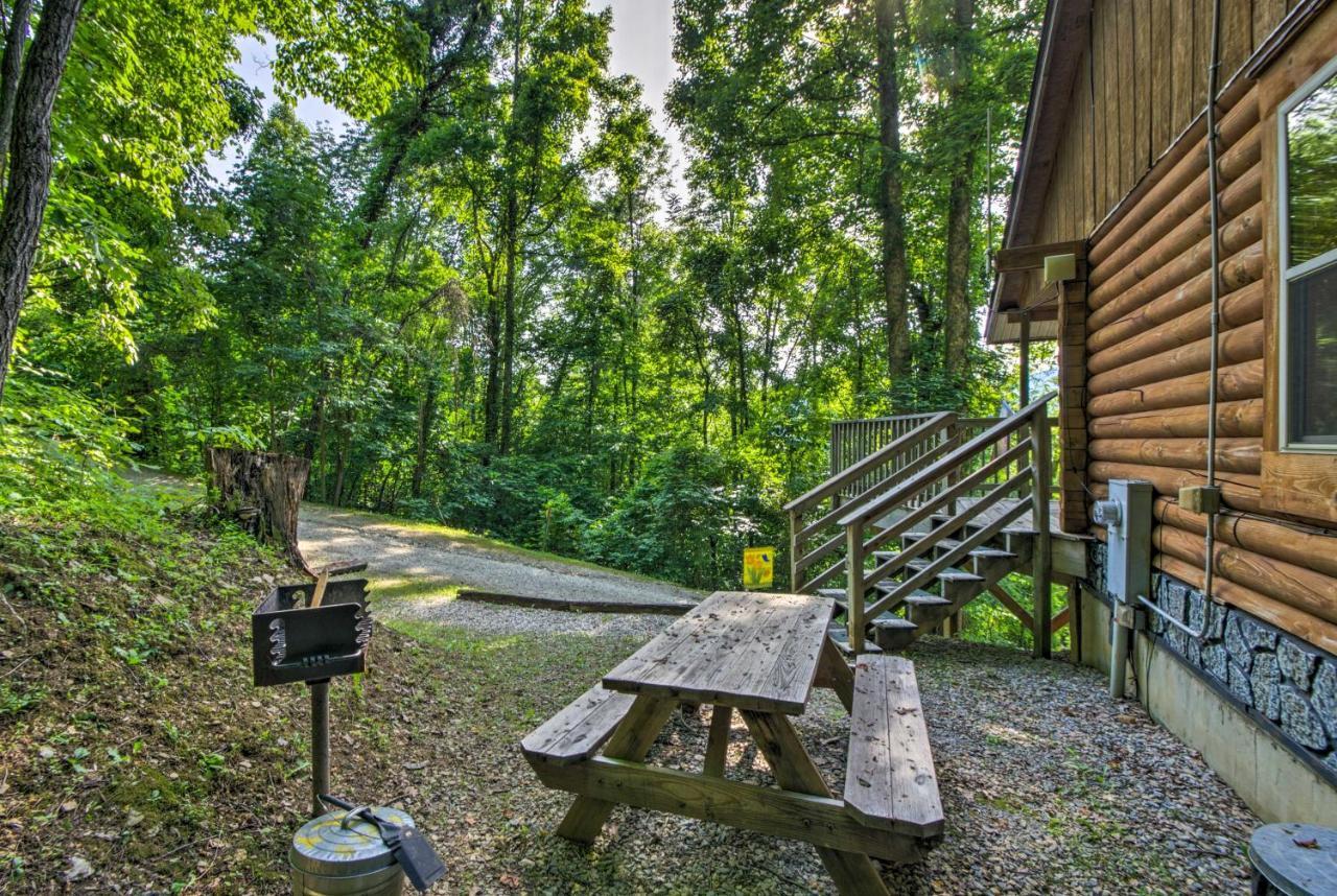 Cozy Deer Glen Cabin With Private Hot Tub And Porch! Bryson City Εξωτερικό φωτογραφία